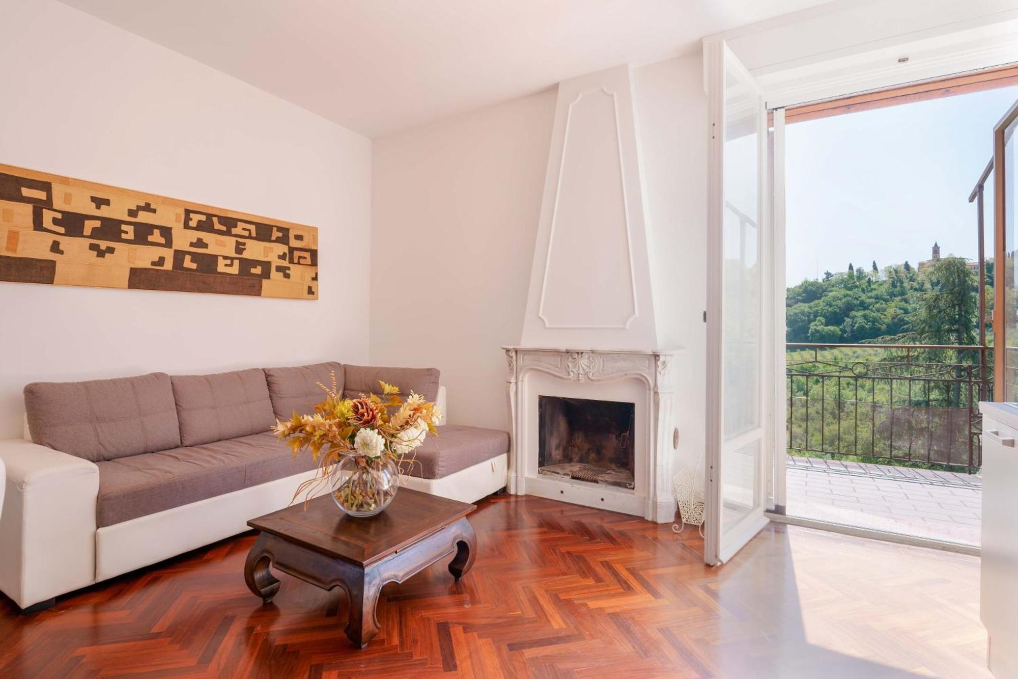 Il Sussurro Delle Colline - Ca Bianca Apartments Farneto ภายนอก รูปภาพ