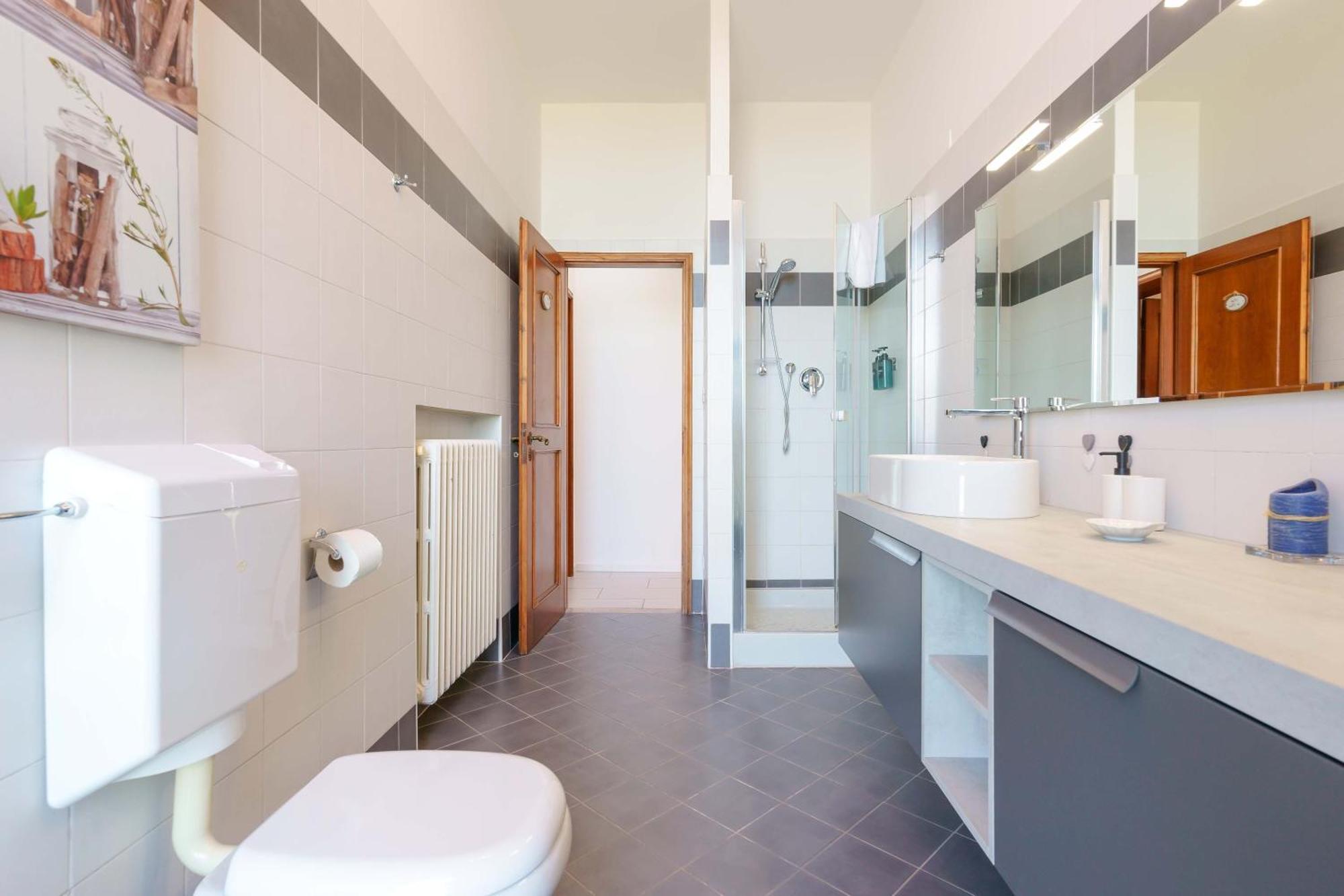 Il Sussurro Delle Colline - Ca Bianca Apartments Farneto ภายนอก รูปภาพ